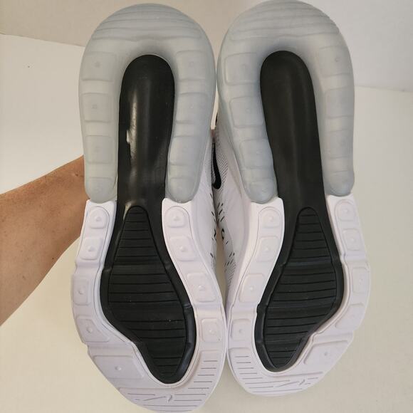 Nike Men\'s Air Max 270 Shoes, White/Black-White, 8.5 main image 9